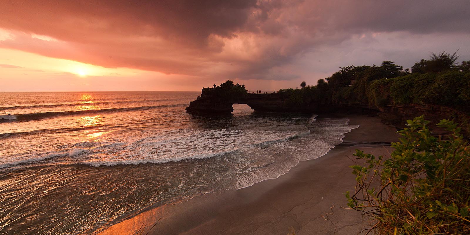Tanah Lot temple at sunset