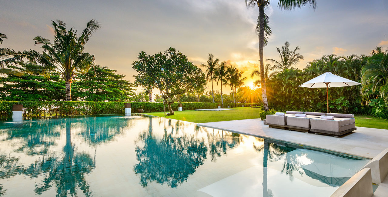 Villa Kalima Pool Sunset